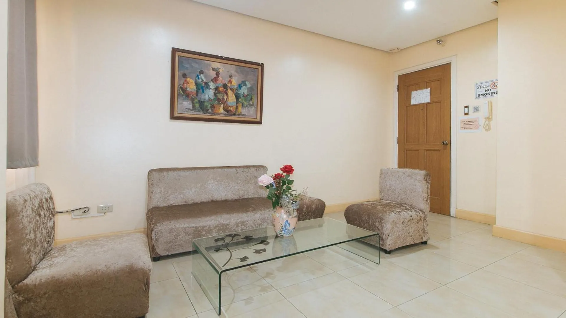 Hotel 153 Silverio Suites Paranaque City