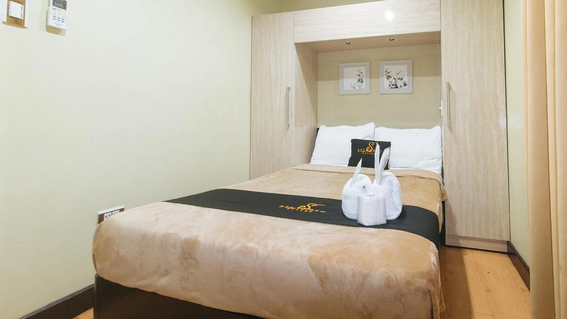 153 Silverio Suites Paranaque City Hotel