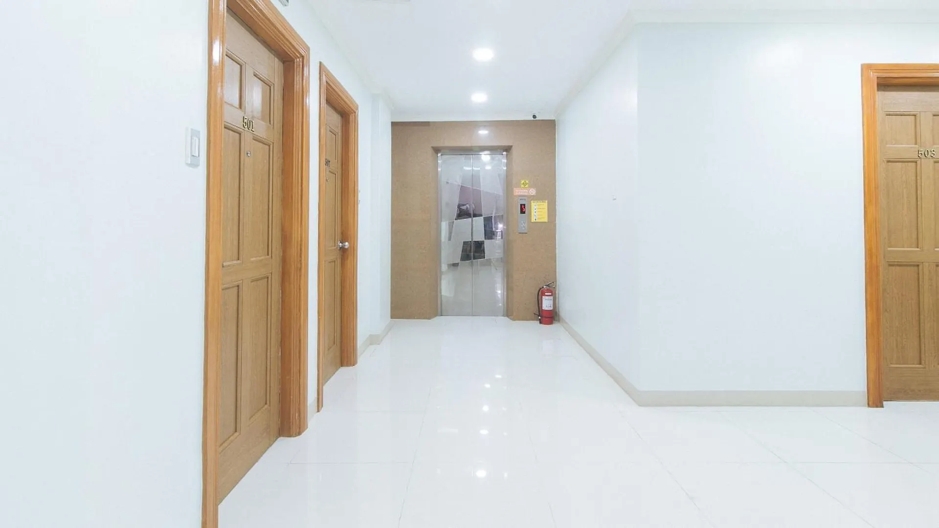 Hotel 153 Silverio Suites Paranaque City