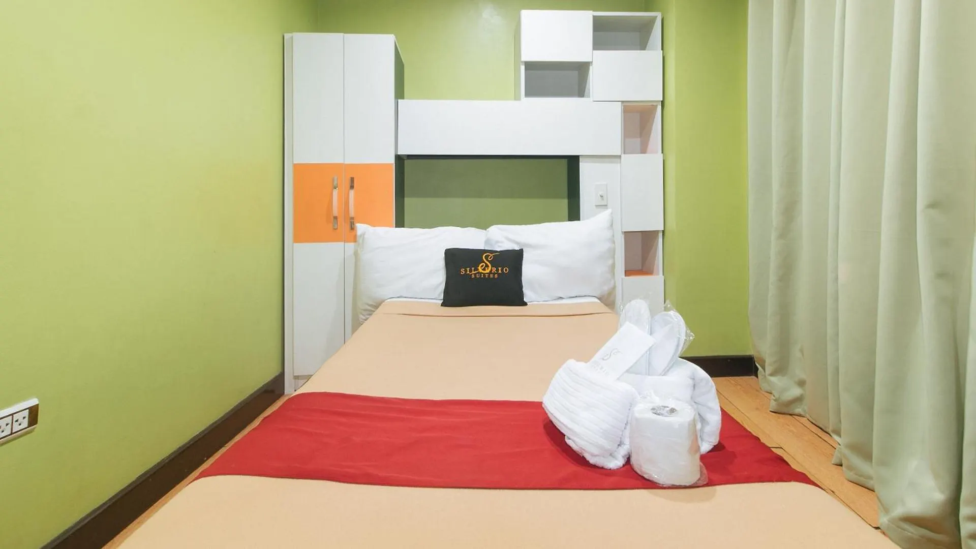 153 Silverio Suites Paranaque City